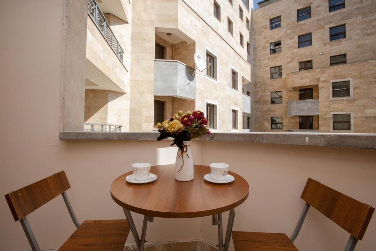 Apartment Near Republic Square يريفان المظهر الخارجي الصورة