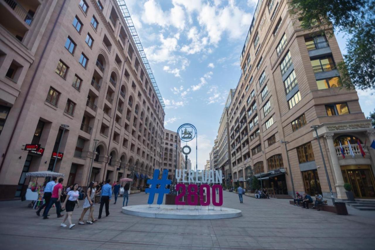 Apartment Near Republic Square يريفان المظهر الخارجي الصورة